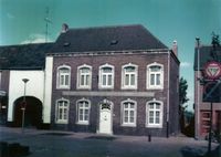 charles frehenstraat 2 gerestaureerde huis loozen alias gemeentehuis en pastorie 1977 FOT_6_50_73
